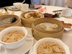 蟹肉龙虾汤包-利苑酒家(合景国际金融广场店)