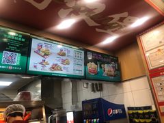 -塔斯汀中国汉堡(白云京溪地铁站店)