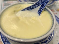 -广信牛奶甜品世家(台东店)