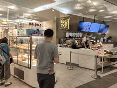 -奈雪的茶(市百一店)
