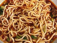 -醉牛腩·面小馆