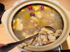 -邹开喜·炭炉鸡煲·海鲜火锅(虹口足球场店)