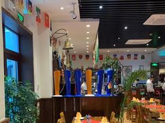 大堂-申德勒加油站餐厅(三里屯北小街店)
