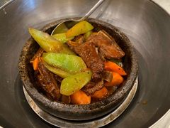 石锅牛仔骨-水上明月·湖景餐厅