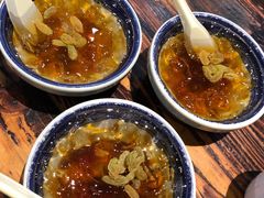 -蚝美人·生蚝海鲜烧烤(茶花园店)