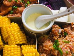 -黄桷树曹家私房菜(江与城店)