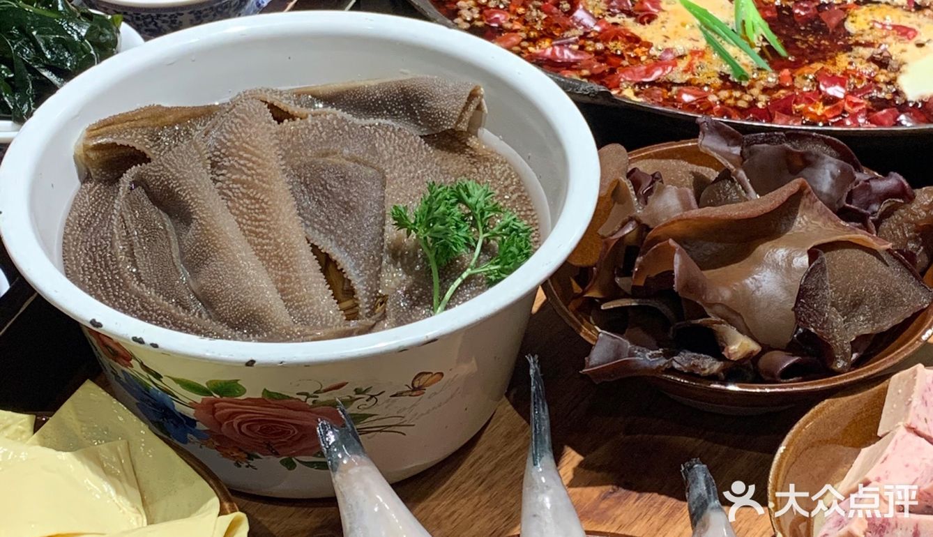 排队真的太难了，想吃又不想排队尽量错开饭点哦