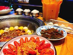 -山里屯铁锅炖·东北菜(康桥店)