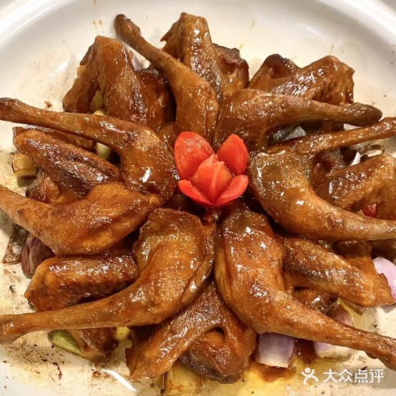 品味居美食店