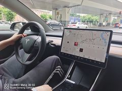 -TESLA 特斯拉(上海太古汇体验店)
