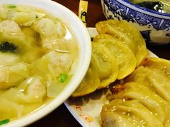 -小姜锅贴(凤凰街店)