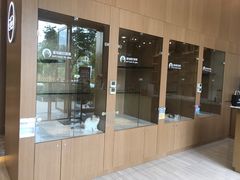 -悠尼宠物·独立低压伊珊娜洗护·美容·寄养(兰谷路店)