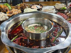 -正南齊北重庆老火锅(光华村直营店)