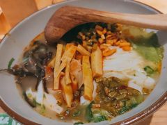 -百春原湖南牛肉粉(百联世纪店)