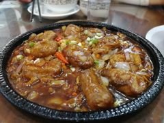-临街徽菜馆·正宗黄山味