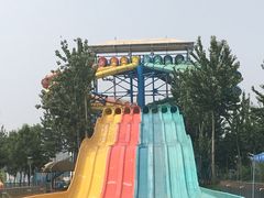 -欢乐水魔方水世界