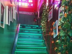 -路边边.炒菜烧烤.音乐餐厅(良乡长虹店)