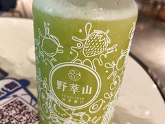 番石榴巨峰葡萄-野萃山·潮汕厚果汁(十亩地店)
