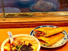 -老客满蛋饼(双塔市集店)