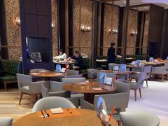 -松咖啡自助餐厅·松北香格里拉