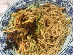 -霄汉牛三鲜湖北砂锅菜(万松园2店)