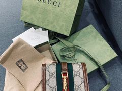 -Gucci(重庆IFS店)