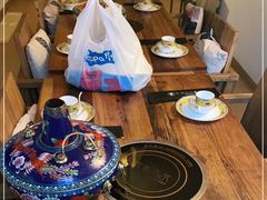-毛辣果·贵州红酸汤牛肉火锅(西单店)