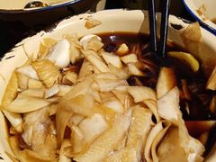 -沙胆彪炭炉牛杂煲(成都玉林店)