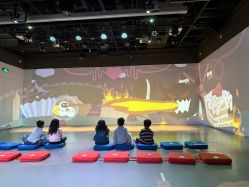 -小鸡哆哆故事屋·儿童乐园(嘉里城店)