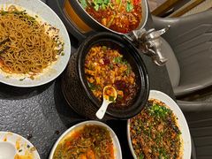 -万重锦·人文川菜馆(骡马市店)