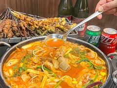 -许哥东北烧烤·铁丳烤串·宫后夹肉(繁花中心店)