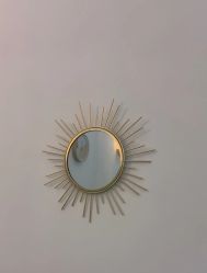 -苗医生专业祛痘·皮肤管理