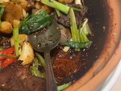 -八府香鸭·啫啫煲(华山路店)