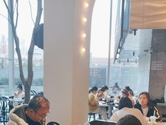 -一棠龙虾•王牌虾球(恒隆广场店)