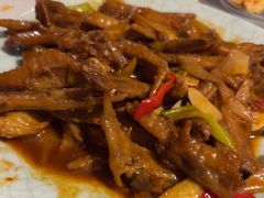 -寂寞的豆芽 烧烤酒场(丽景店)