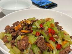 -楚山晓·湖北菜(武汉光谷K11店)