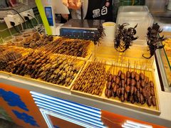 -八一路好吃街(雨田商务大厦店)