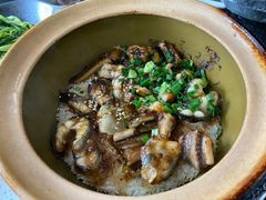 黄鳝白鳝鲍鱼煲仔饭-红星光发煲仔饭(文海店)