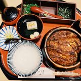 来名古屋一定要尝试蓬莱轩的鳗鱼饭！