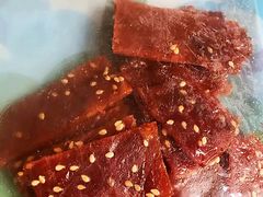 坚果肉纸-小猪找肉肉脯干(鼓浪屿店)