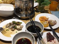 -怡人怡口牛排海鲜自助(飞龙大厦店)