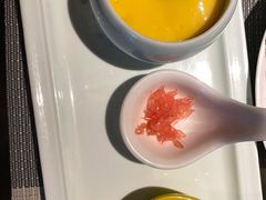 -江上荟·创意中国菜(绿地缤纷城店)