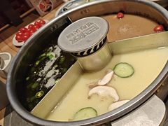 -巴奴毛肚火锅(龙湖锦艺城店)