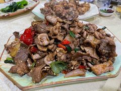 -标记美食新鲜猪杂(兴南大道店)