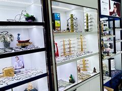 -三叶眼镜城·好视力眼镜店