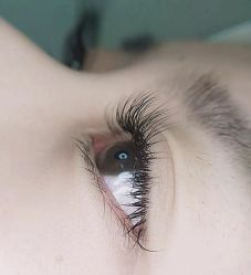 -妤见·化妆造型·美甲美睫