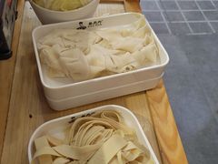 -鲁员外地锅鸡地锅鱼(三墩店)