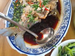 -芦茨金富饭庄·25年老字号·专做稻草鸡