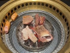 -山川小町·极番烧肉(新地假日广场店)