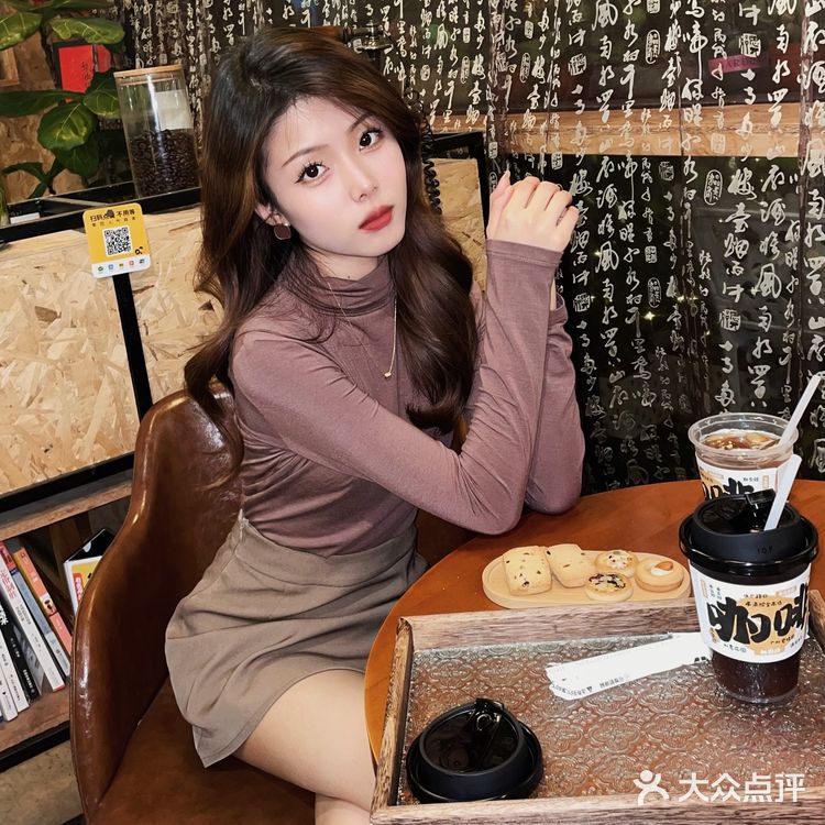 广州｜在番禺🔥这家咖啡店拍照也太好看了[流泪]